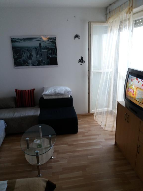 Studio Apartment Ema Σπλιτ Εξωτερικό φωτογραφία